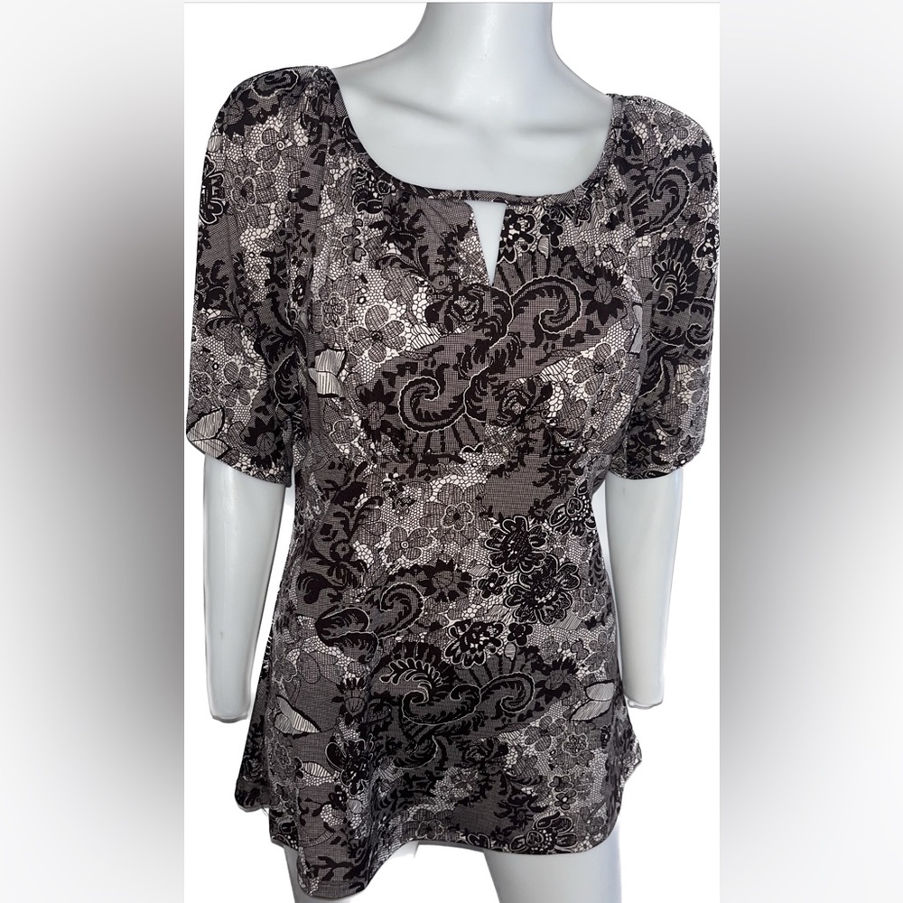 NWT by design womens top size XL